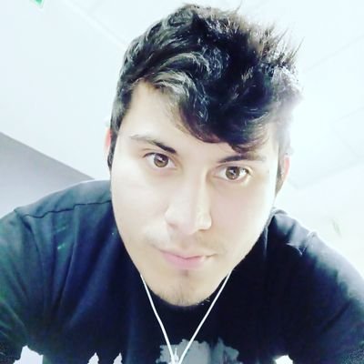 Puedo ser muchas cosas para ti, o no, pero eso no importa, por que yo elijo que soy en este momento, y solo depende de ti si quieres acompañarme en mi viaje.
