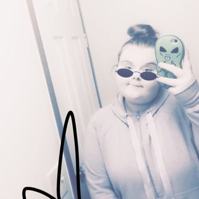 autumn92894564's profile picture. I’m 16 and boring asf