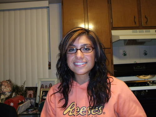 AntoniaCurrin's profile picture. Best and cheapest web hosting all in here.