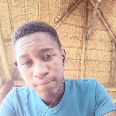 I'm a computer freak
I'm an athlete
electrical engineer student
#single
MIT in learning
🇿🇦↘️🇱🇷↖️