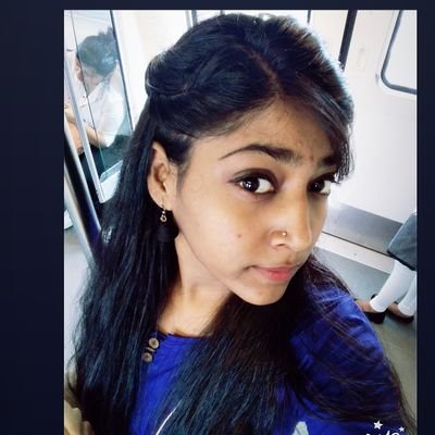 depixpooja's profile picture. 