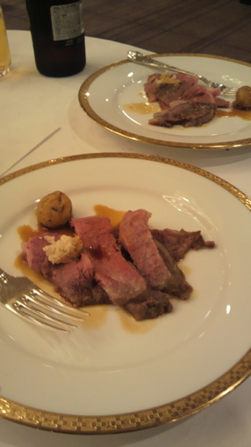mysqldump's profile picture. 食べる事だけが生き甲斐。食う、寝る、食う。