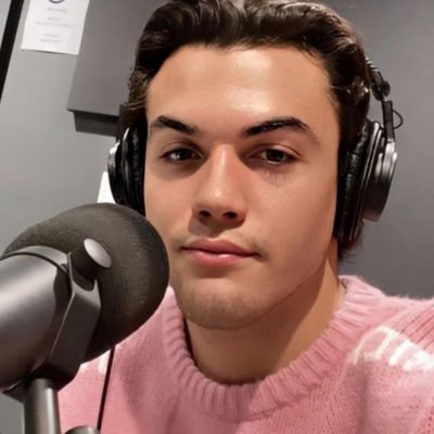 bbyfacegray's profile picture. 