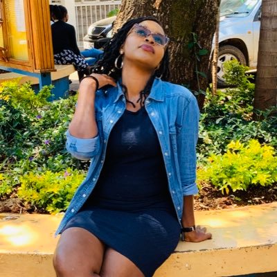 jemutaimaina's profile picture. 📚📚⚖️⚖️