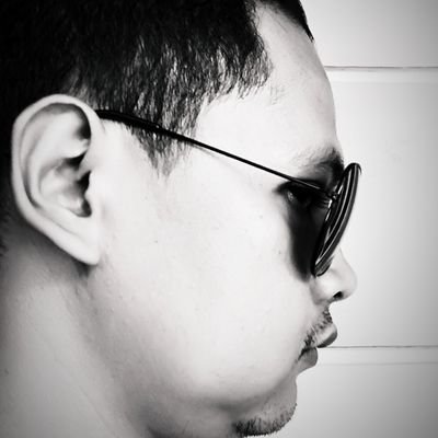 Arie98884436's profile picture. istri