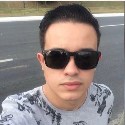 TainanLimaa's profile picture. Vai Corinthians! ⚪️⚫️ professor e atleta de karate🥋 químico 👨🏼‍🔬