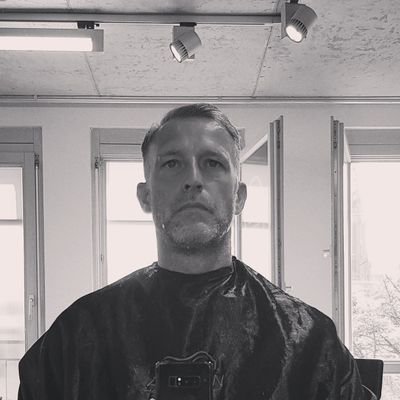 fachUnglaublich's profile picture. Ein Bisschen Bissig Bitte 🙊 sports-politics-trash-humor-business