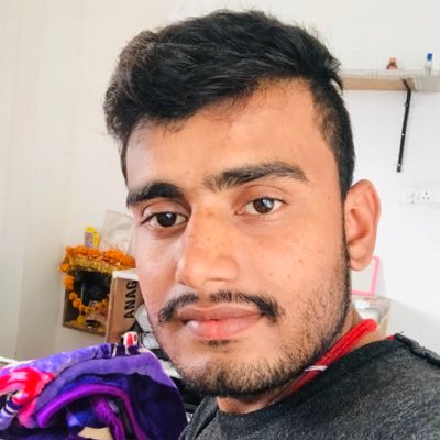 Abhinav97852620's profile picture. 