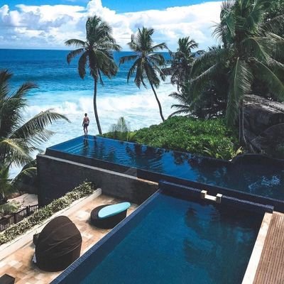 ramirointer's profile picture. Wear love everywhere you go!