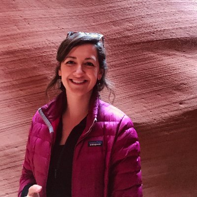 LProdney's profile picture. You can never have enough: plants & chocolate & Dolly Parton 
Resident MD in Internal Medicine and Pediatrics