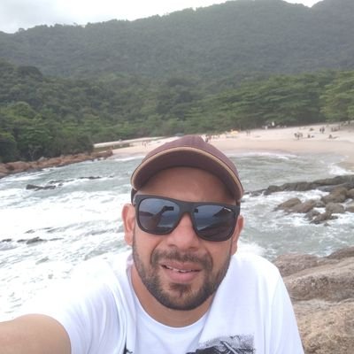 Todos somos marionetes, só que a diferença é que: Eu enxergo os fios !!!