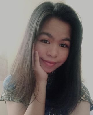 agirlnamedavr's profile picture. 🖤