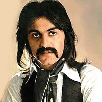 kourosh (@qharoche) 's Twitter Profile