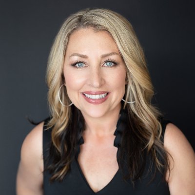 Barbara specializes in coaching individuals in business; CEO's & managers of small growing companies.