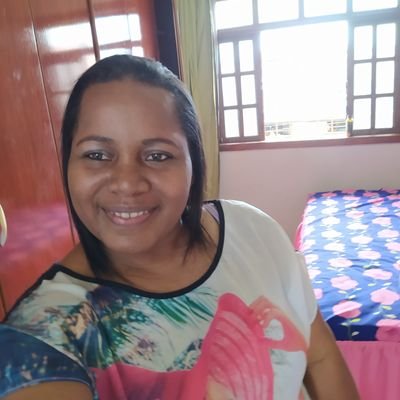 deniaraujo33's profile picture. 