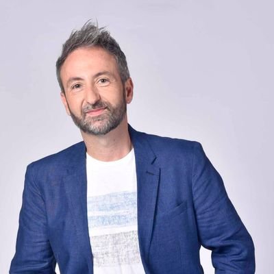 Si eres positivo en la vida, la vida te recompensa. Comunicador nato, así me defino y a eso me dedico. Musicales de PrisaRadio Catalunya