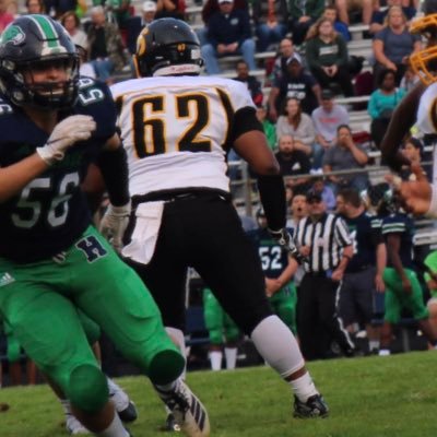 Saginaw high school varsity football player🖤💛#6️⃣2️⃣🏈 my Hudl link~ https://t.co/TnsUXSytbg 989Youngin 💔️ longliveCOREY🌎RipAlice&Dusty🙌🏽