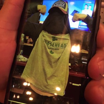 becksmahoney's profile picture. I don’t eat seafood when it rains