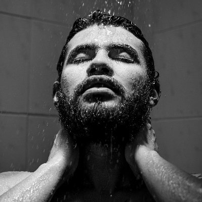 Oscar_Ali_MM's profile picture. Soy una persona decente sin tener que usar corbata. No quiero cambio yo ya voy suelto,mas vale tarde que por la mañana duermo.