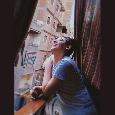 29_7_2003
i love football_swim
borg elasad
i love my freinds
my family is my lif
🖤❤
what's app:-01097649276