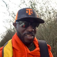 rock thompson (@rockello24) 's Twitter Profile