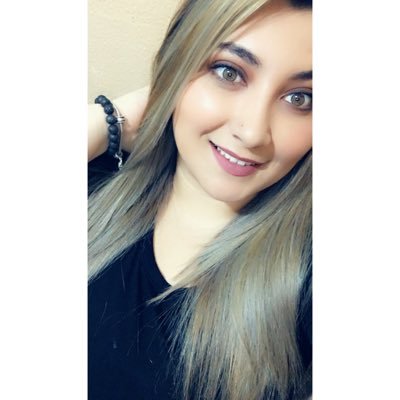 Darlyn0897's profile picture. 🍃🌻🍃