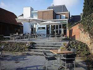 Restaurant op de geboortegrond van Vincent van Gogh. Schitterende locatie voor een heerlijke lunch, verrassende high tea of een uitgebreid diner.