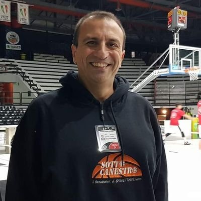 salvius71's profile picture. giornalista
direttore Baskettiamo https://t.co/aBCSawPZxo
direttore Basket Story https://t.co/ZKtN5o3PAy
collaboratore Il Mattino
Manager Sottocanestro