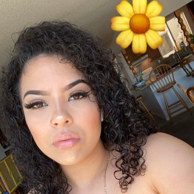 jellybeanska's profile picture. 💕💍