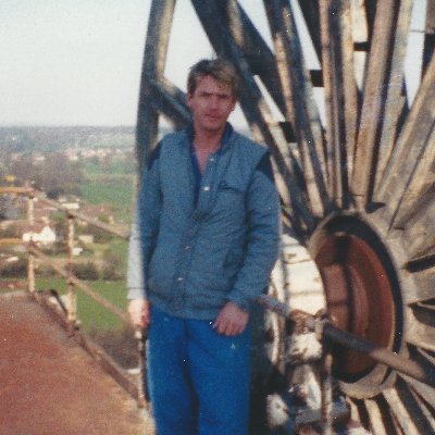 SQUIRTSTICKK's profile picture. English welsh British working man, sick of not being represented by parliament.