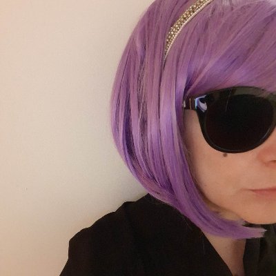 writer_RGB's profile picture. I write things
I love cappuccino. And Italian. And English.
Looks like I'm a feminist - a romantic one. // Flaneur(e)