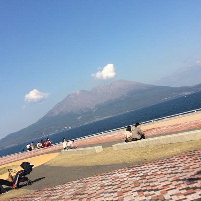 oy_tst's profile picture. 好きな声優 しもかじ 鈴木達央 木村良平 好きなアニメ 七つの大罪