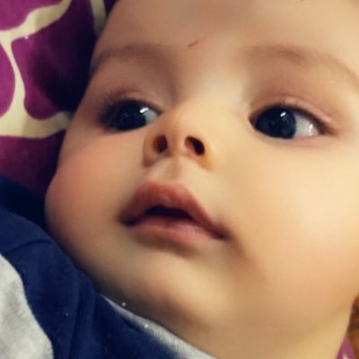 dinahendawi's profile picture. 