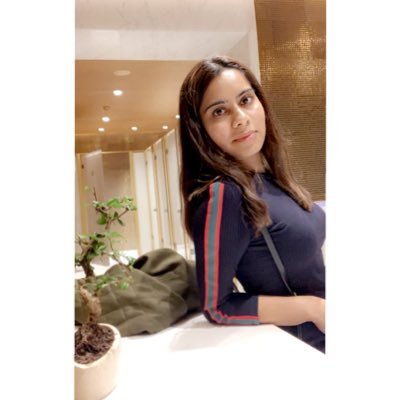 Shameet94's profile picture. MBBS intern at GMSH 16💉👩🏻‍⚕️