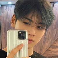 . (@taeyoos) 's Twitter Profile
