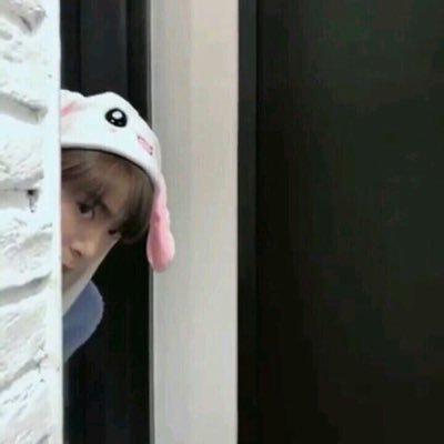 - ชาติ ศาสนา เอ็นสิถี -