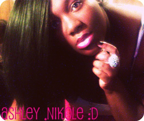 im 15.TAURUS.!!.Hopeless romatic.Singer.Hairstylest.A good friend.Silly.Goofy,.Outgoing #BLACKGIRL.!!! 
#oovoo me itsashleynikole5395
[❥:))$$$))