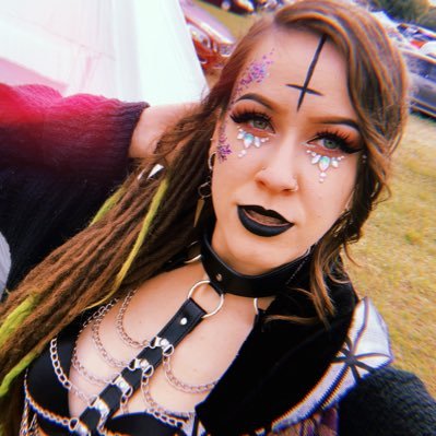 copaceticcope's profile picture. Let Me Dive Into Your Infinite Consciousness And Prance Around In Your Shadows ✨