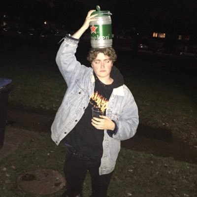 RowanWould's profile picture. Eat my shorts