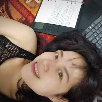 omie1401's profile picture. -------