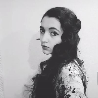 Artist | poet | Dancer | 🏳️🌈 Disney is life motivation.
Dreams are my life.
plans for Disney Animation and Storyboarding.
dreams do come true!