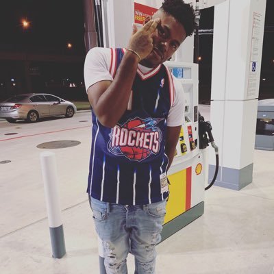 For Bookings Features Contact Fambee25@gmail.com My Time Is Now #NoLettingUp Coming New Song LINK IN BIO |