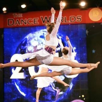 HossackMiss's profile picture. Physical Education and Dance Teacher at Boclair Academy 🏸🏀⚽️ Cheerleading Coach 💃🏼👯‍♀️