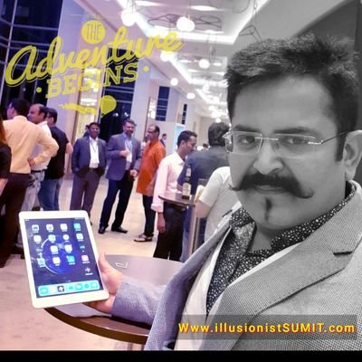 Sumit has been entertaining in events, social functions for last 15 years #illusions #Mentalism #iPadmagic
Also entertaining with virtual shows in Covid age