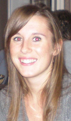 Junior Graphic Designer - Netflix Addict - Dog Lover - Vegetarian