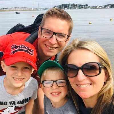 lynzibex's profile picture. 