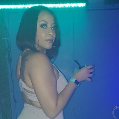 Mrs. Wilmore 💍 | SD Cali Bred ☀ | #NAUAlumna 👩🏽🎓| insta; rynnaaa | snap; mahryna