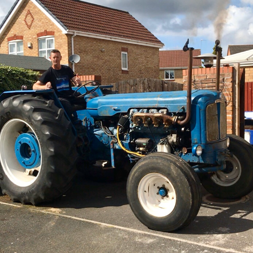 markhunter12's profile picture. drinking beer whisky dog walking and playing guitar all at the same time