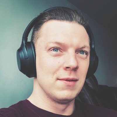 Coder 💻, thinker 🤔, writer & YouTuber(FrankCoding). Love Photography 📷, Psychology 🧠 and books 📚