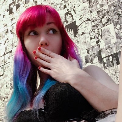 Hi😍I girl who loves anime, horror movies, sweets and music☺ @chaturbate #CamAngels